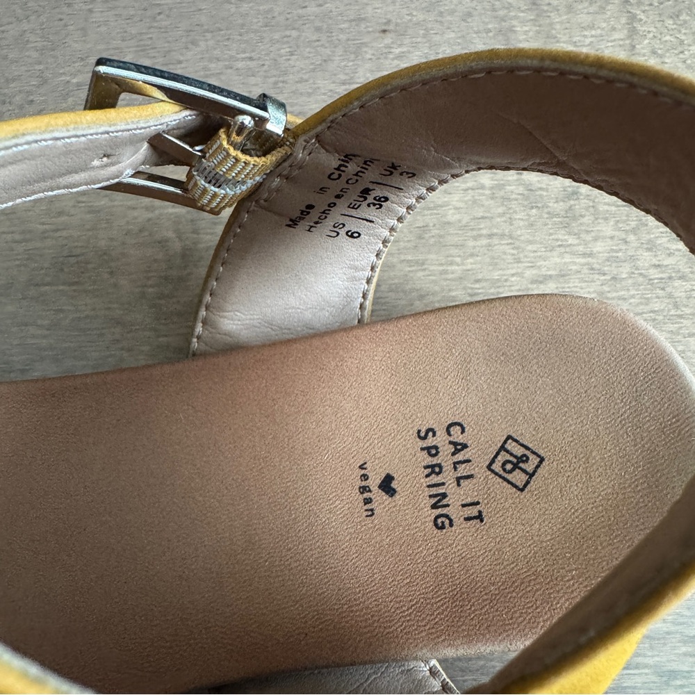 CALL IT SPRING • SANDALS - Picture 4 of 4